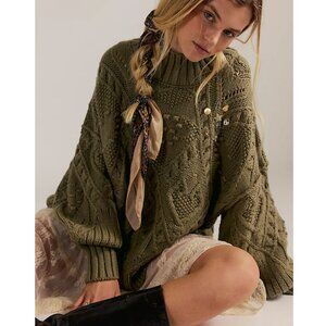 Heart You Pullover Color: Martini